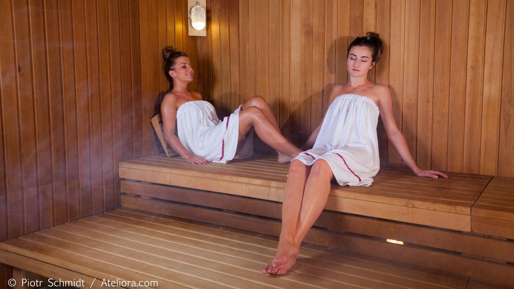 Hotel Sportwerk Tyniec Maly ภายนอก รูปภาพ