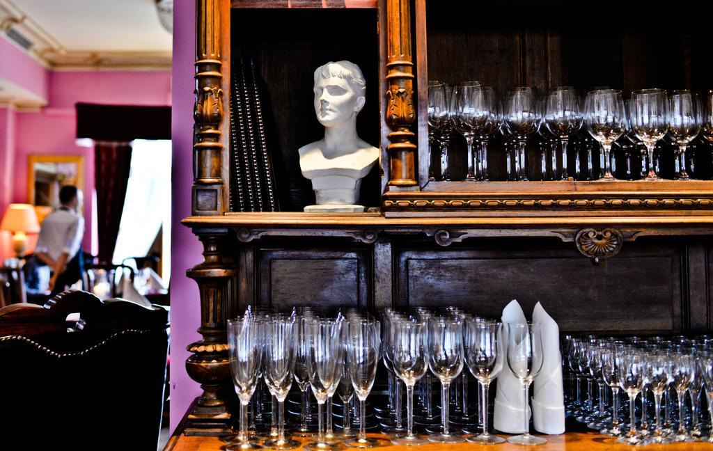 Hotel Sportwerk Tyniec Maly ภายนอก รูปภาพ